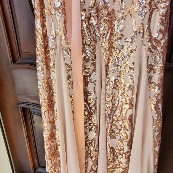 R &M Richards Dress - Picture 2 of 2